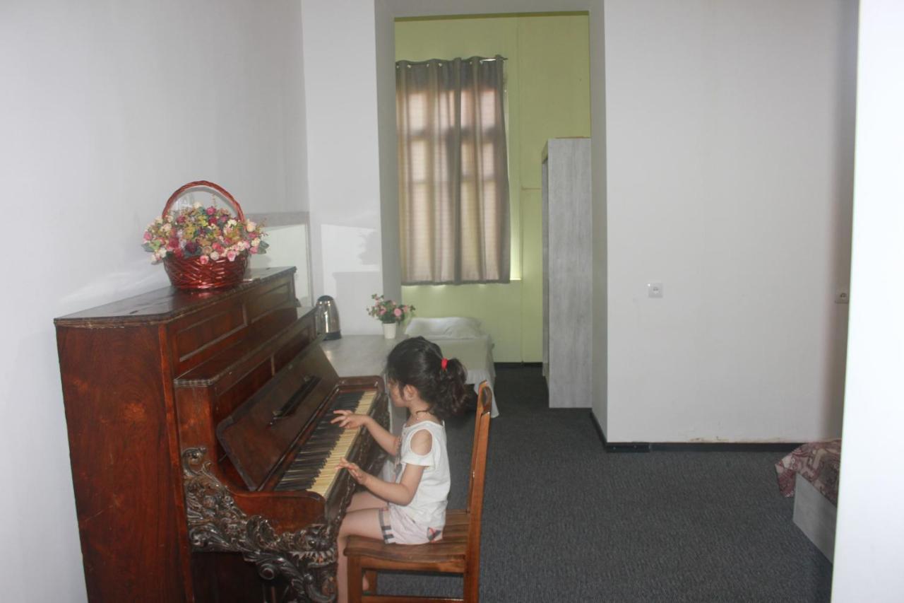 Diamond Georgia Hotel Tbilisi Bagian luar foto